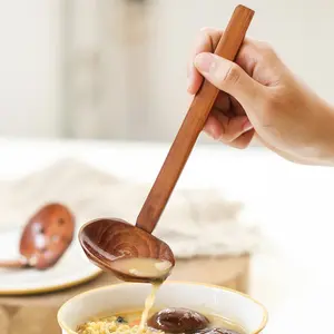 Japanese Ramen Serving Spoon Wooden Noodle Scoop, Tortoise Shell Design, Perfect for Hot Pot and Ramen Soup, Durable and Stylish Kitchen Tool
