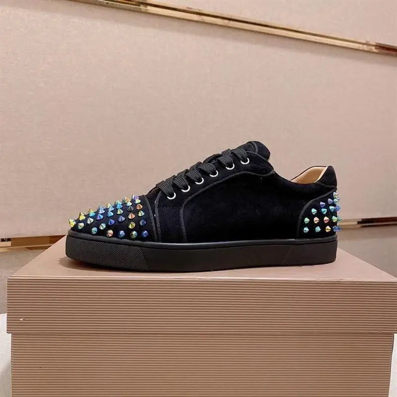 Figure 1 (Shoe Size)