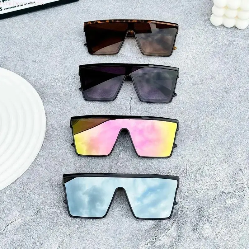 Women's Sunglasses 4-Pack, Lightweight Oversized Flat Top Square Frames for Streetwear, Animal Print & Pink Styles, Mirrored Lenses with 100% UV Protection, Pink Sunglasses