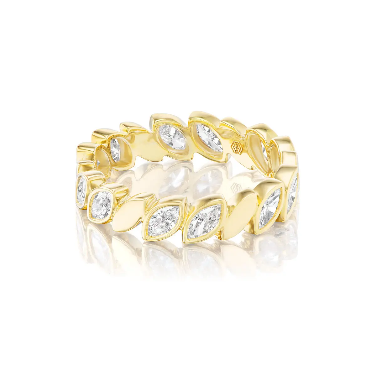 18K Yellow Gold Marquise Diamond Ring – 1.09 CTTW