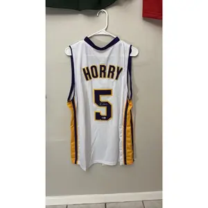 LA Lakers Robert Horry Number 5 Signed Jersey with Beckett Certification