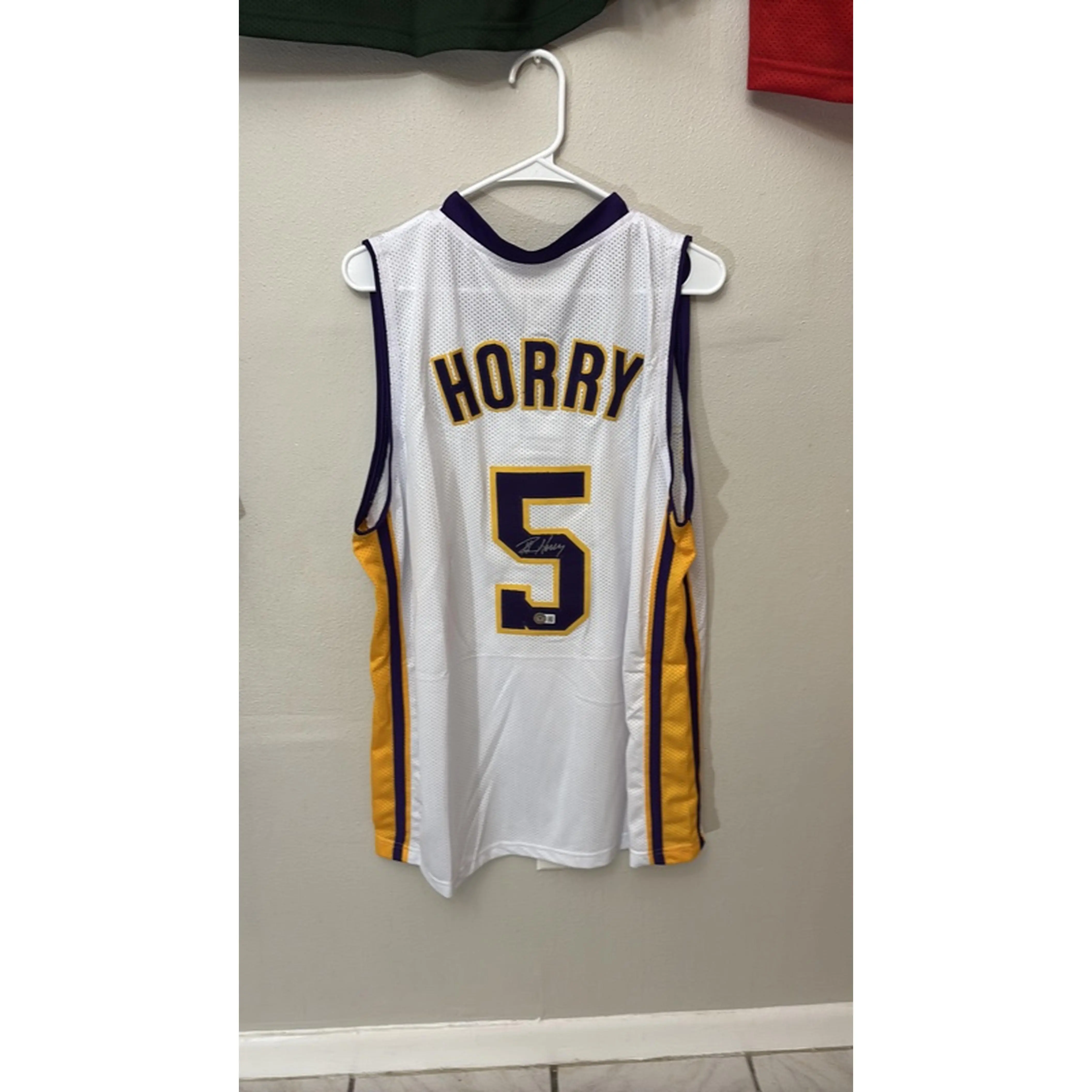 LA Lakers Robert Horry Number 5 Signed Jersey with Beckett Certification