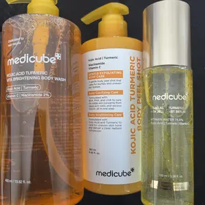 [NEW] [medicube] Cora's Confident Pits Kit | Includes Kojic Acid Turmeric Peel Shot, Kojic Brightening Body Wash, Kojic Gold Vita Jelly Mist Serum