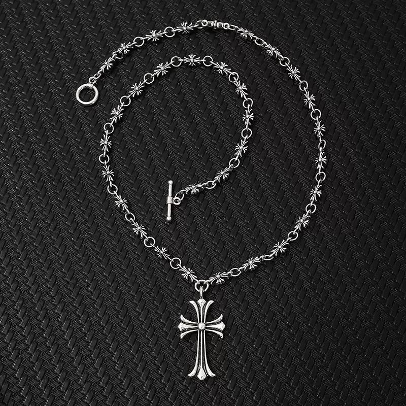 Unisex Vintage Cross Necklace | Silver Stainless Steel Chain Pendant | TikTok Trending Y2K Jewelry