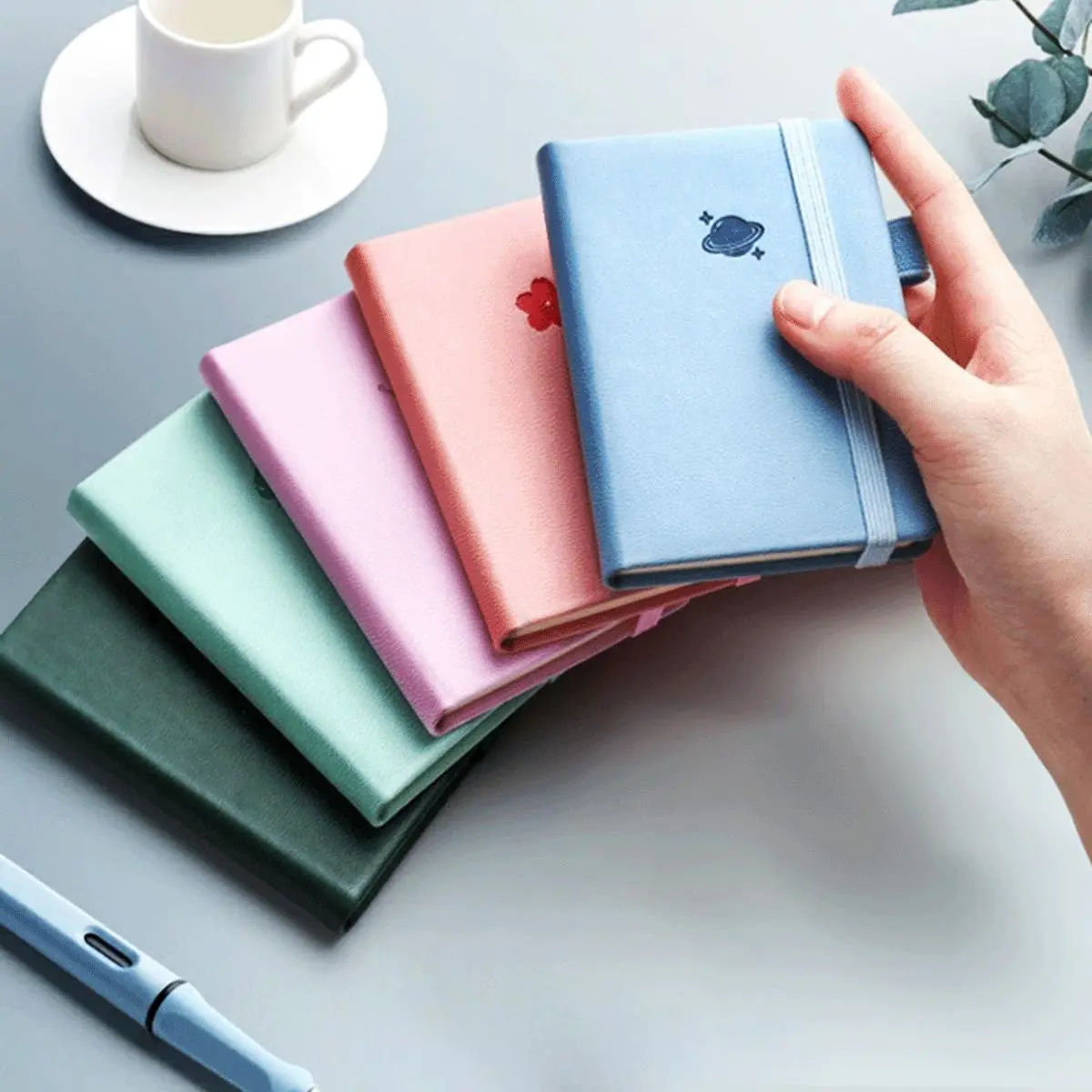 Portable A7 Pocket Notebook, Mini Handheld Memo Pad, Personalized Word Journal, Journals For Writing, Travel Diary Notebook, Compact Size, Student Essentials, Ideal for Travelers, Students, Office Use