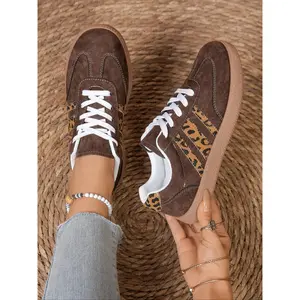 Women's Beige and Leopard Print Colorblock Lace-Up Sneakers, Breathable Casual Walking Shoes for Daily Commute and Outdoor Events, Retro Style Fashion Trainers, Retro Style Running Shoes, Casual Athletic Footwear, Low Top Trainer