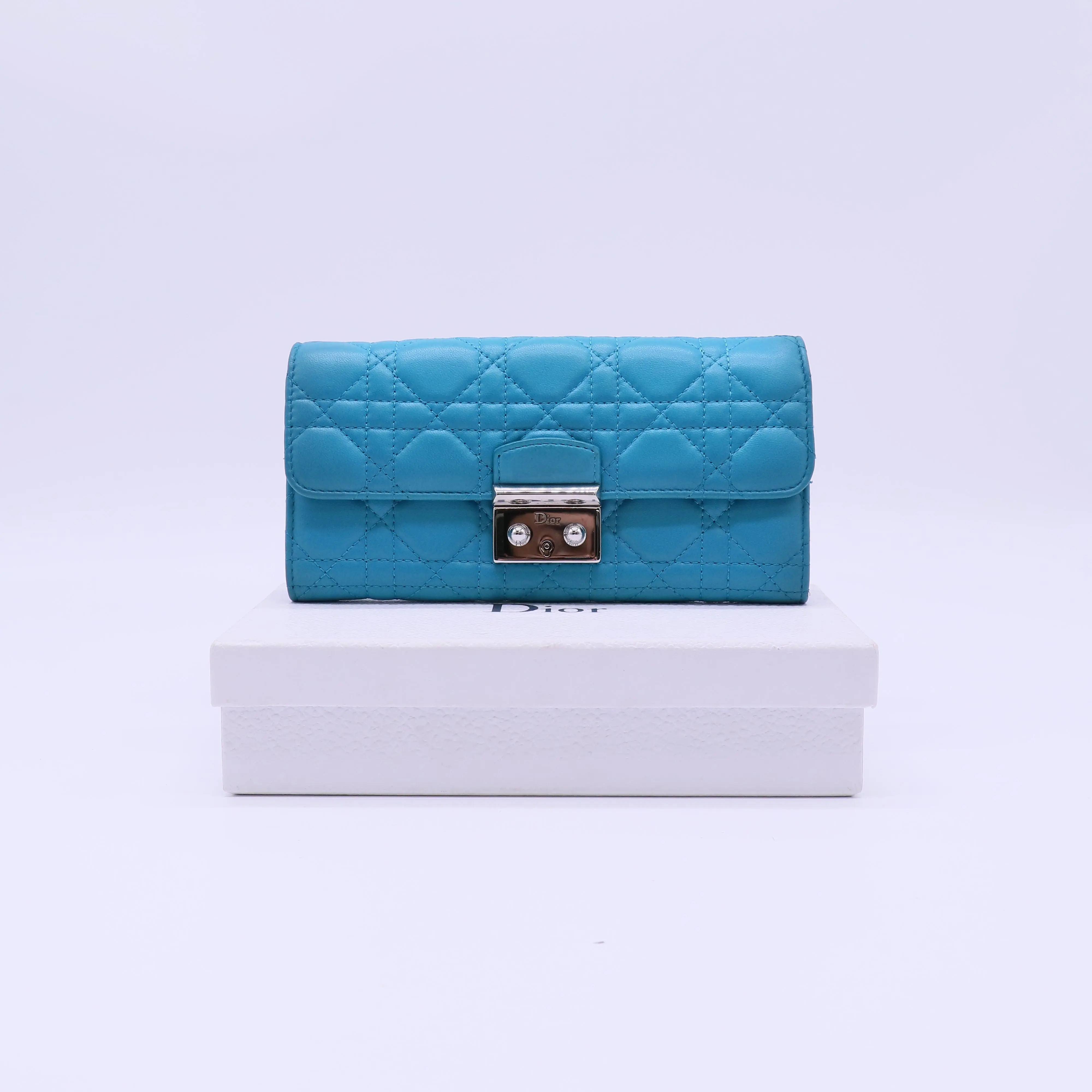 Pre-owned Dior Leather Small Leather Goods Cannage Wallet W21879