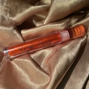 Royal Bronze Hydrating Lip Gloss