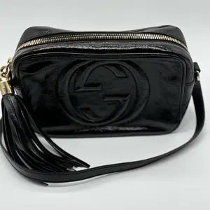 Pre-owned GUCCI patent leather crossbody Soho