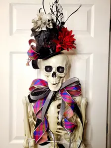 Halloween Decor - 5 Foot Life Size Poseable Skeleton