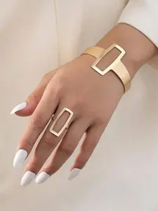 Exquisite Jewelry Set - Stylish Minimalist Geometric Square Openwork Rings and Bracelets, Versatile Fashion Accessories for Parties, Everyday Wear, Ideal Valentine's Day or Birthday Gifts