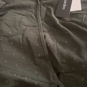 review image 4