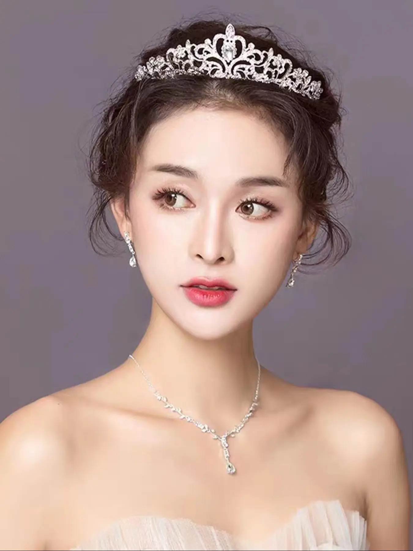 Elegant Alloy Crown Headband Tiara with Rhinestones, Princess Birthday Party Hat, Wedding Bridal Headpiece Accessory, All-Season Hair Decor, Festival Essential