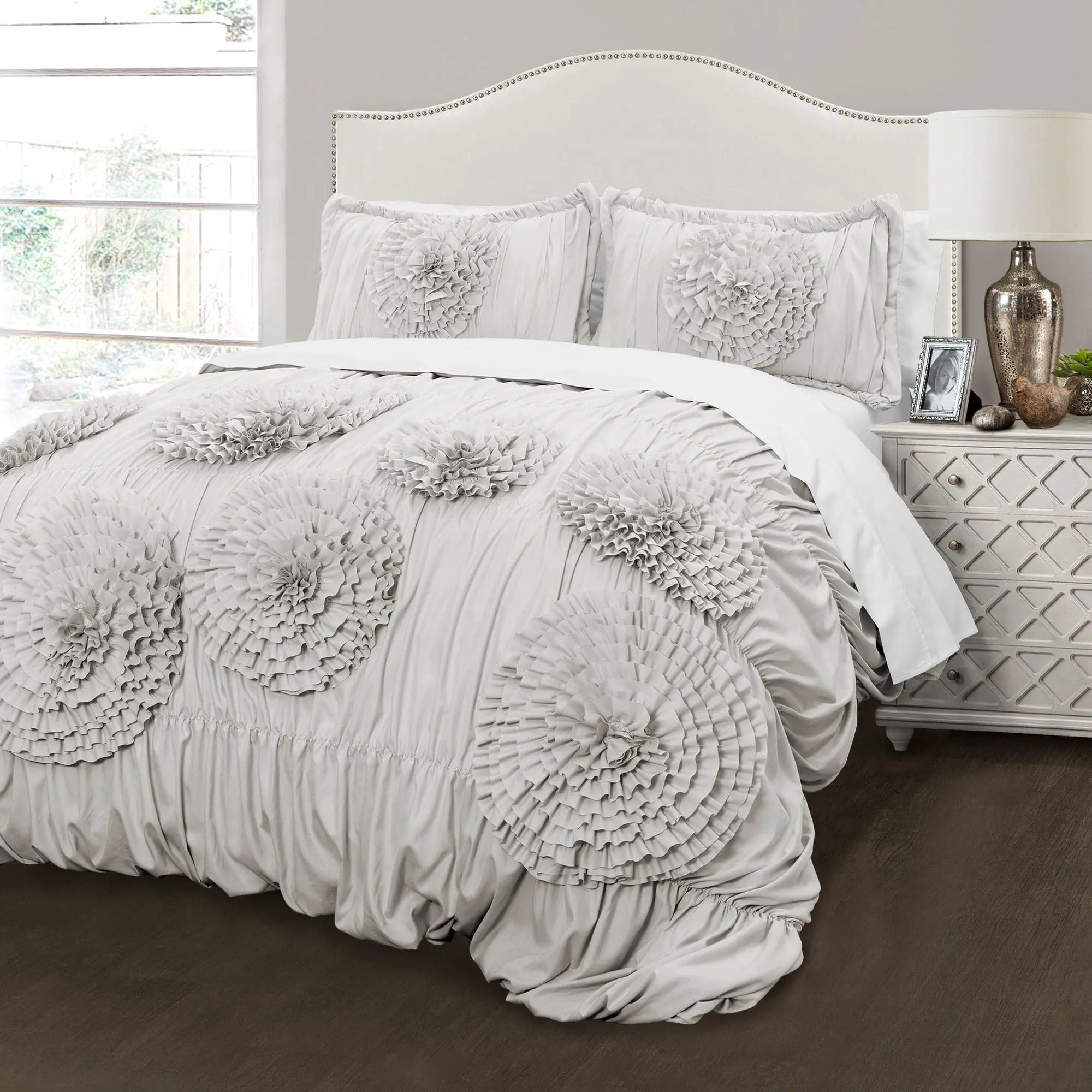 Lush Decor Serena 2-Piece or 3-Piece Polyester Queen Comforter Set, Elegant Decorative Bedding Set for Bedroom Decor Lush Decor Serena 2-Piece or 3-Piece Polyester Queen Comforter Set, Elegant Decorative Bedding Set for Bedroom Decor