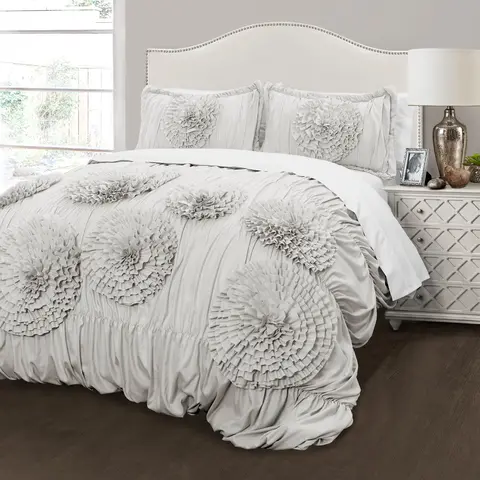 Lush Decor Serena Polyester Full/Queen Bedding Set - Handcrafted 2-Piece/3-Piece Floral Bedding, Ruching Texture, Textured Base, Bedroom Bundle, All Seasons, Dry Clean Only (King Option Available)
