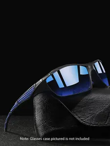 The latest check-patterned sports sunglasses for both men and women, available in multiple colors to meet different needs, featuring UV400 protection, suitable for various outdoor activities, combining fashion and functionality.