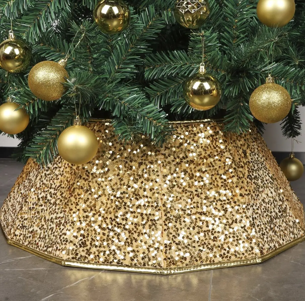 Christmas Tree Collar, Sequin Christmas Tree Skirt, Foldable Tree Ring, Xmas Tree Stand Base Cover for Christmas Tree Decoration, Bright Gold