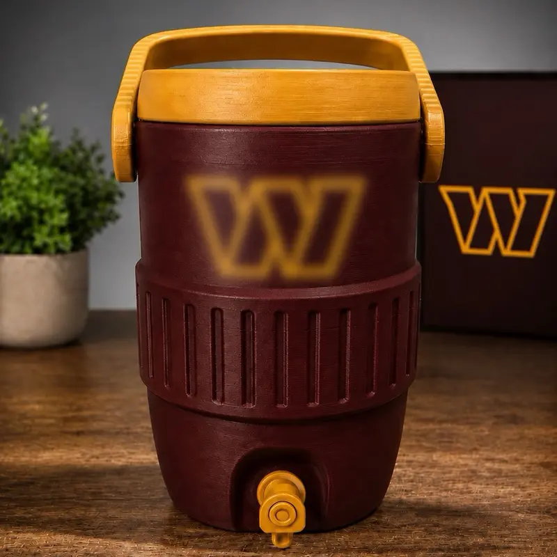 12 oz Can Cooler, Compact Drinkware Accessory for Parties