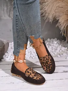 Women's Four-Season Fisherman Shoes, Slip on shoes, Casual Shoes, Leopard Print, Flat Sole, Comfortable Retro Daily Wear, Fashionable Durable Design, Large Size