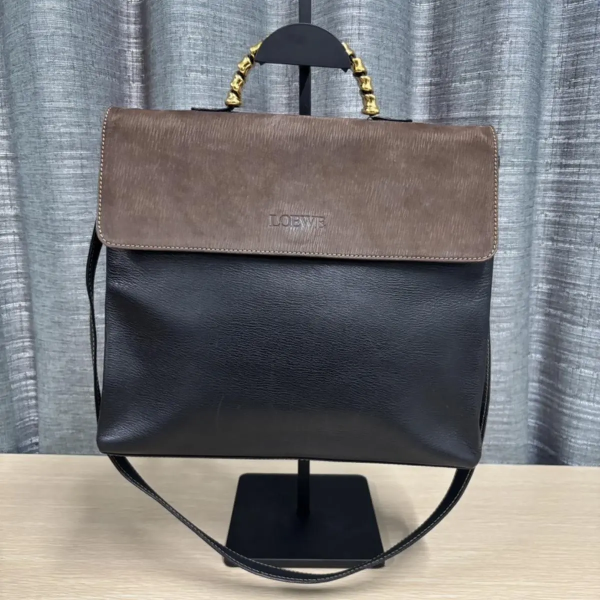 Pre-owned Loewe As Shown Shoulder Bags Vintage Two Tone Suede & Leather Bamboo Handle 2Way Shoulder Bag 34046