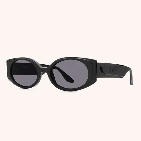 DEZI PERRONA Oval Frame Casual Outdoor Sunglasses