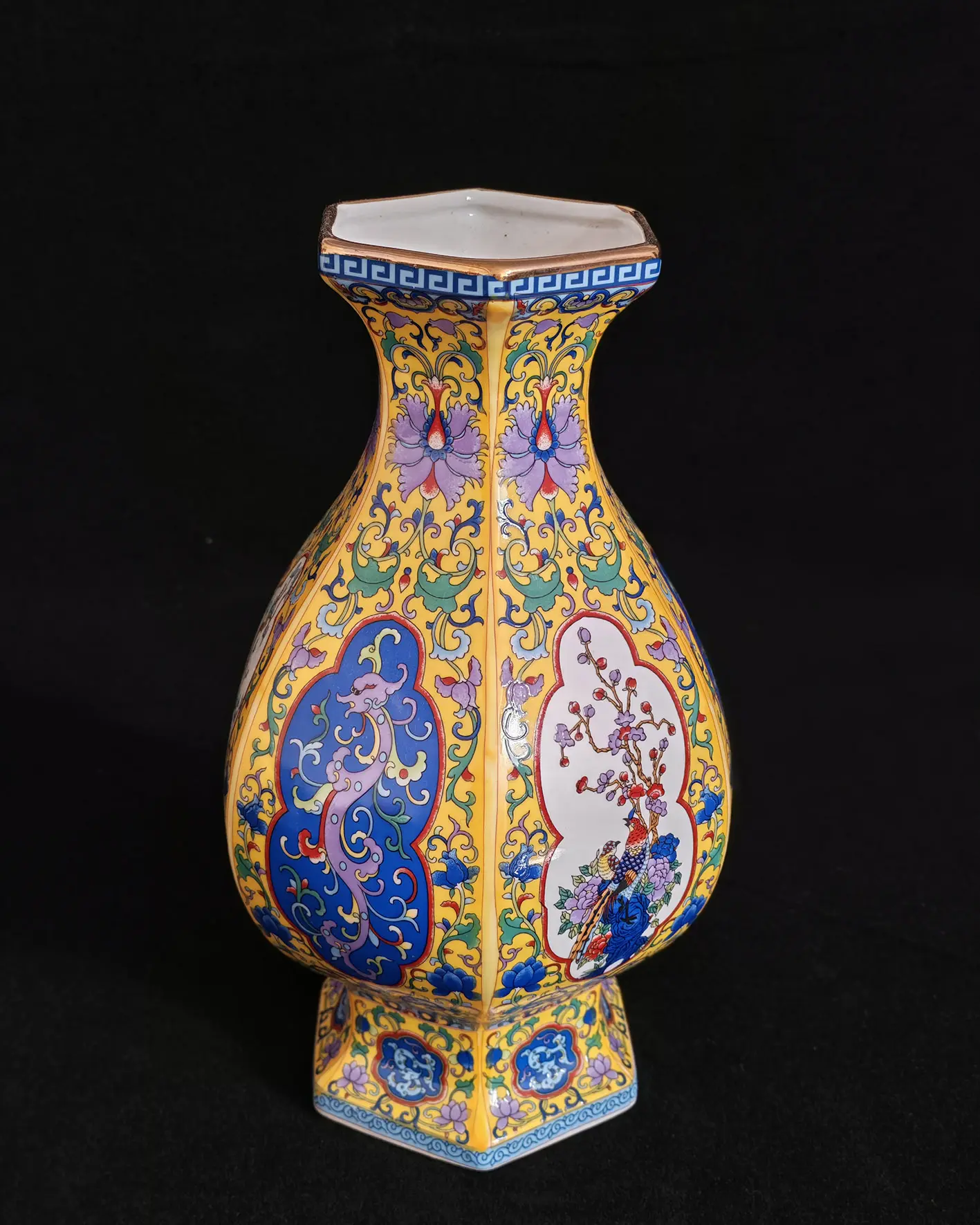 10" Yellow-Ground Famille Rose Medallion Interlocking Lotus & Kui Dragon Hexagonal Vase for Decorative Use