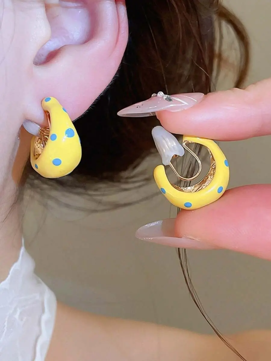 Women's 1-Pair C-Shaped Metal Clip-On Earrings, Yellow Oil Drop Polka Dot Design, European-American Style, Personalized Sweet Elegant No-Piercing Costume Jewelry