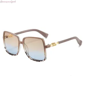 Women's Oversized Square Sunglasses - UV400 Protection, Fashionable Gradient Eyewear, Ideal for Daily Use & Outdoor Activities, Women's Sunglasses