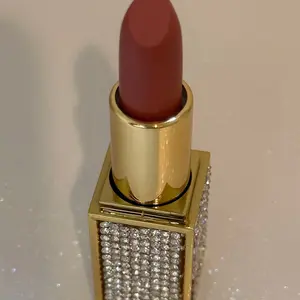 Its Magic Cosmetics Velvet Matte Lipstick #2 Matte