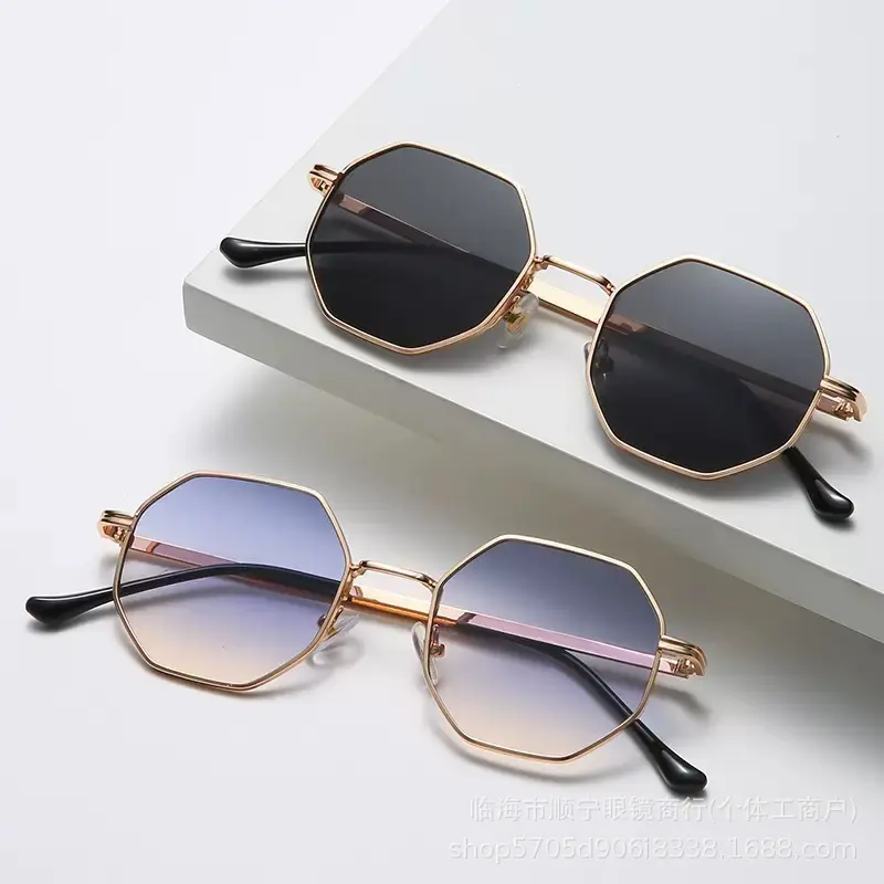 Unisex Vintage Alloy Polygonal Statement Frame Fashion Eyewear - UV Lens Sun Protective, Non-Prescription, Non-Polarized, 0% Tint, Full Rim, Trendy Frames Sunglasses (2 Pc Set) for Daily Wear, Driving, Unisex Street Fit
