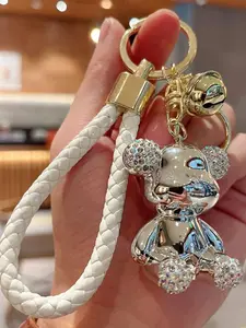 Silver Color Bear Keychain with Rhinestones, Casual Bag Charm, Keychain for Bags, Car Key Ring, Gift for Couples, Valentine's Day Surprise
