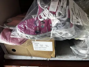 K pop shoes beanies and gloves set