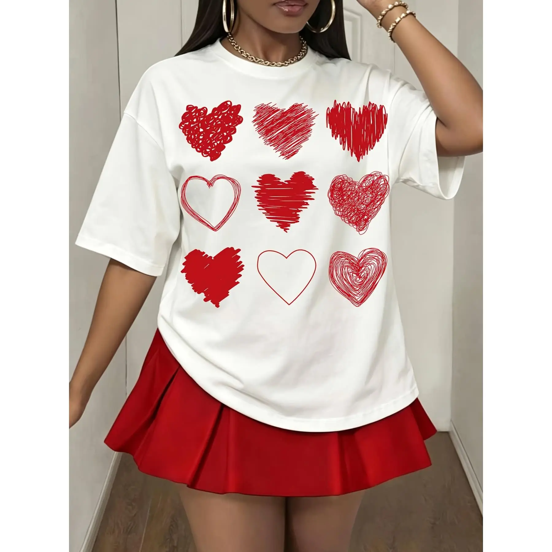 Women's Oversized Round Neck Breathable Essential Fabric Valentine's Day Heart Print Red T-Shirt, Casual Love Graphic Short Sleeve Top For Dating Party Holiday Gift