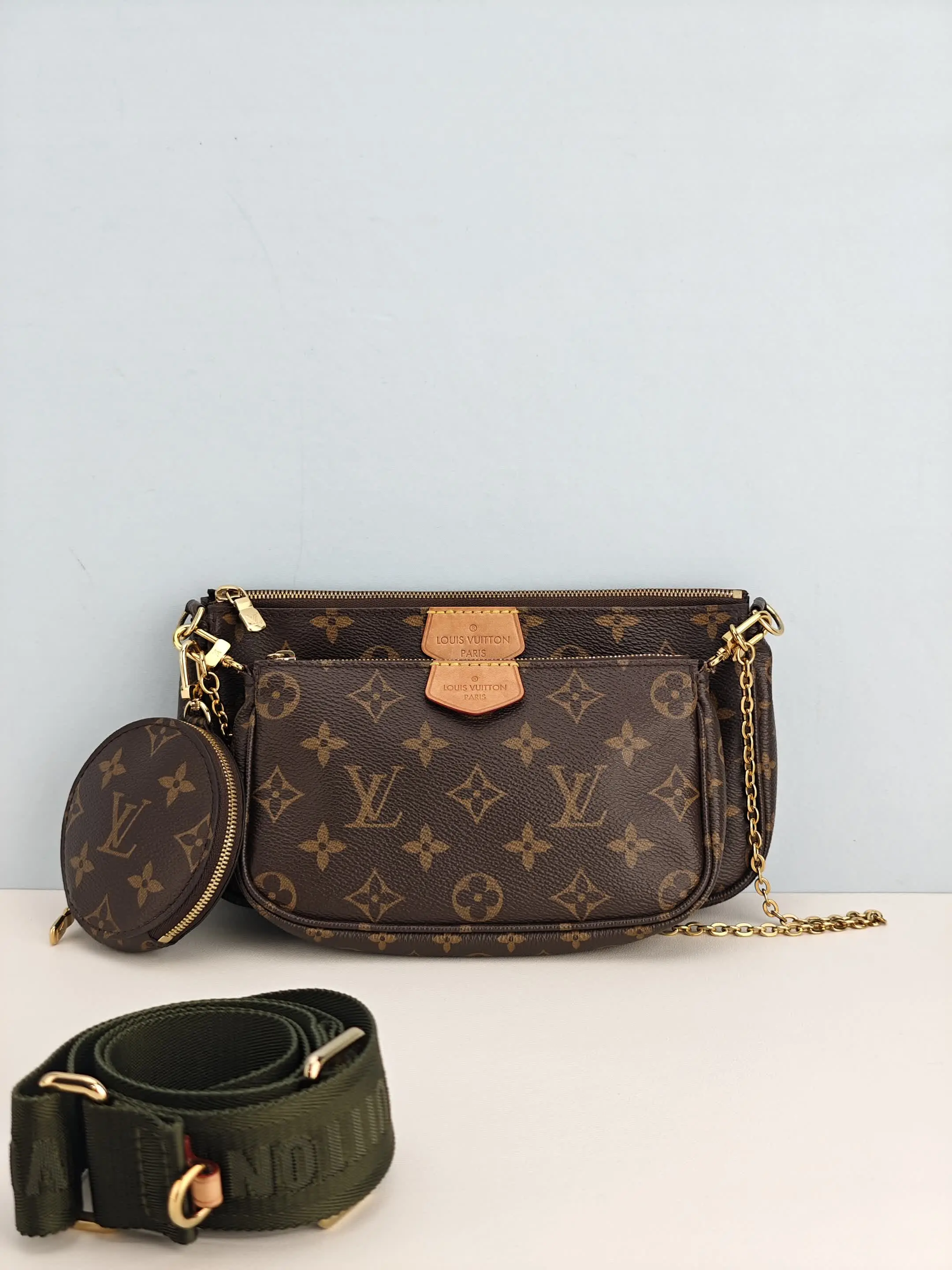 Pre-owned Monogram coated canvas with natural leather trim Shoulder Bags Louis Vuitton Monogram Canvas Multi Pochette Accessories Bag Micro chip