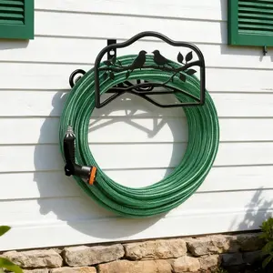 Robust Garden Hose Holder Wall-Mounted StorageRack, Metal Garden Hose Holder Designed for Heavy-Duty Outdoor Use, Organizer for Extension Hoses inOutdoor Gardens And Garages