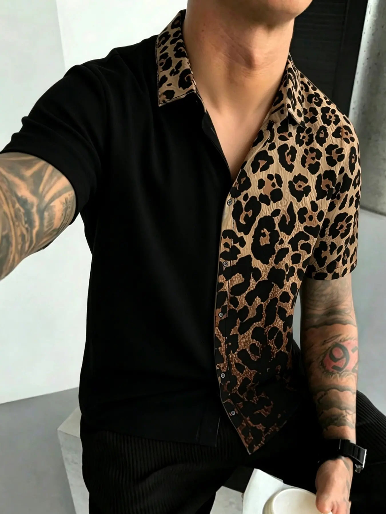 Men's Cow Print Leopard Print Short Sleeve Button Front Collared Country Summer Shirt, Casual Summer Top, Trendy Fashion, Comfortable and Stylish, Perfect for Daily Wear, Casual Stylish Clothing