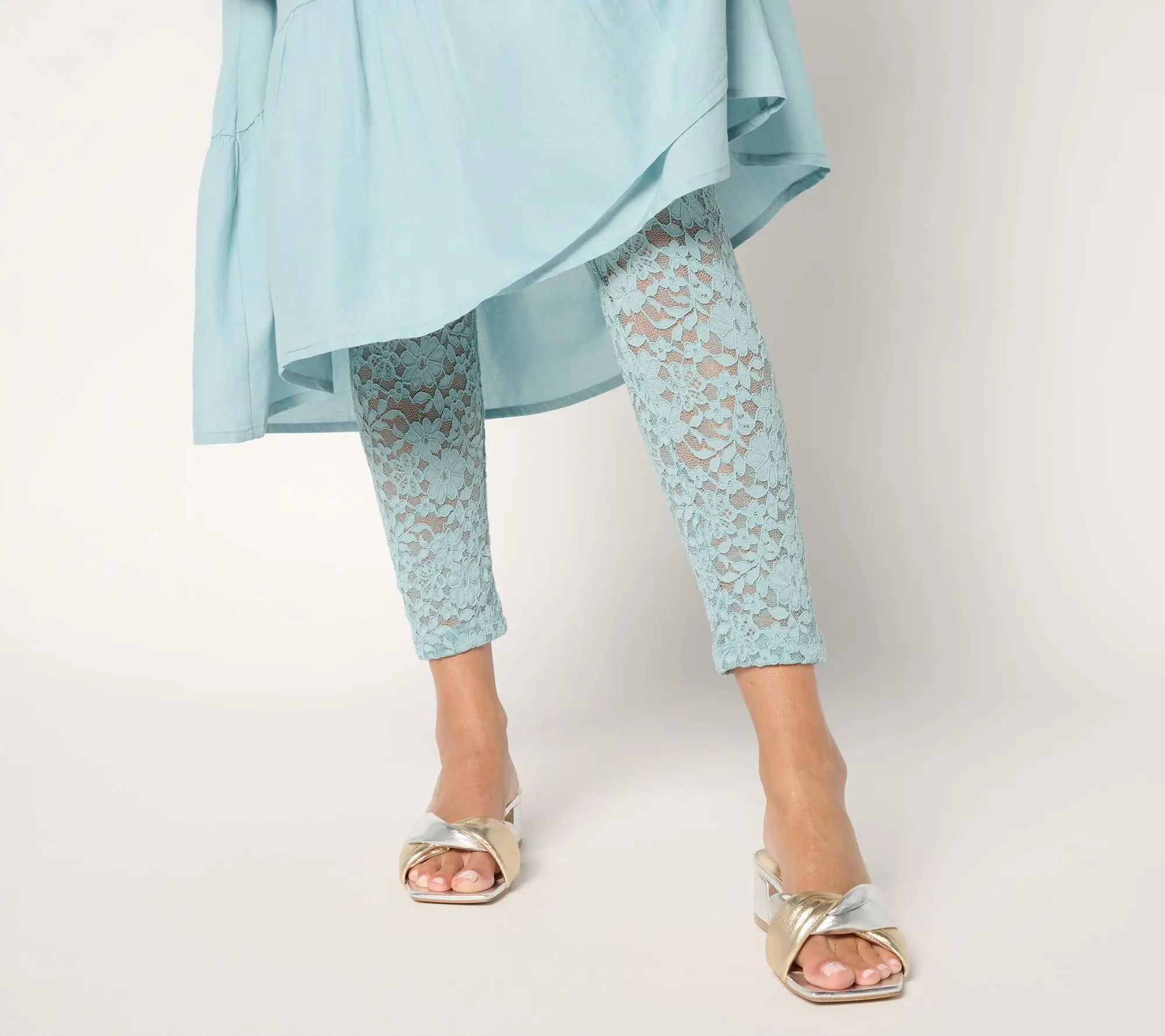 LOGO Layers by Lori Goldstein Petite Stretch Lace Leggings