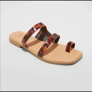 A New Day Women's Marilyn Toe Ring Footbed Sandals with a Tortoise Pattern, Shoe, Footwear