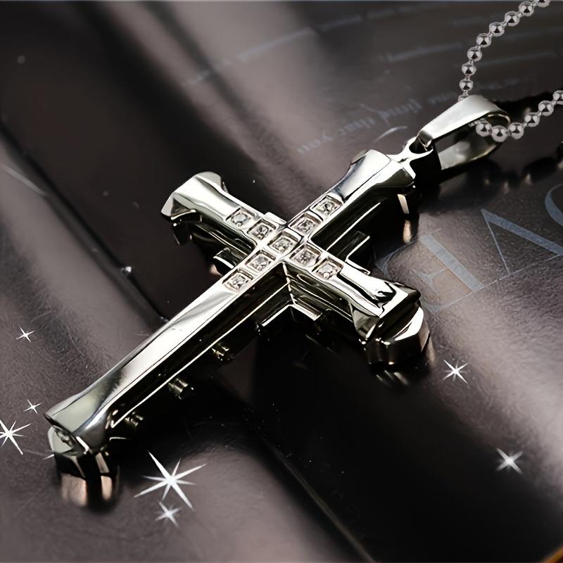 Men And Women with The Same Hot Fashion Fashion Easy Temperament Art Creative Dark Knight Cross Necklace