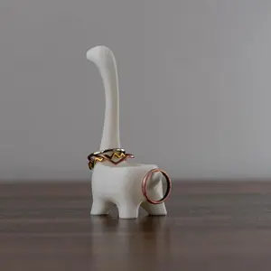 Cute dinosaur-shaped jewelry/ring holder | Simple decoration, decorative item, desk accessory