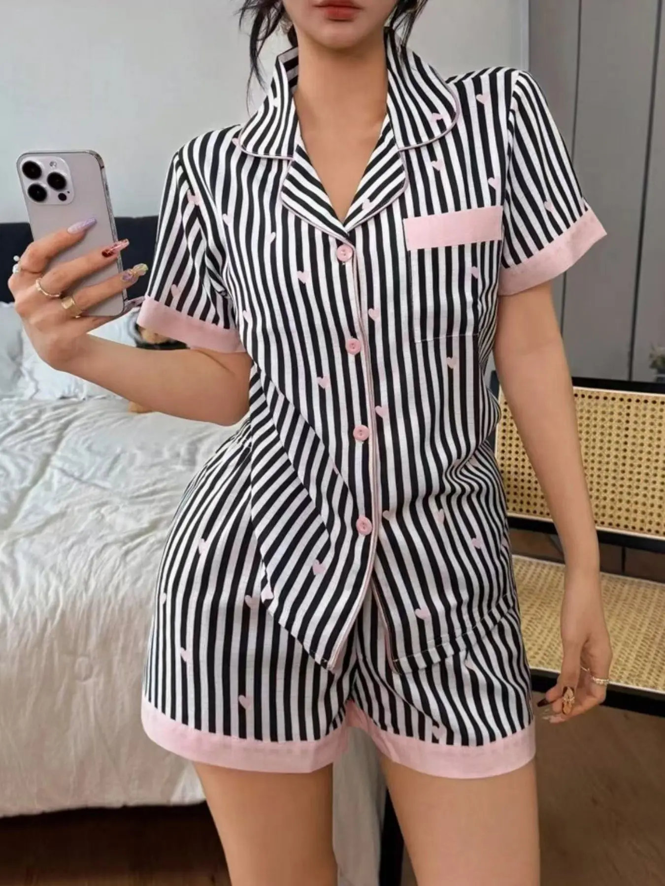 Women's Two-Piece Pajama Set, Striped Heart Design, Casual Slim-Fit Sleepwear, Short Sleeve & Shorts, All Seasons