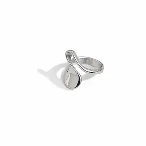Chrome Liqué Ring