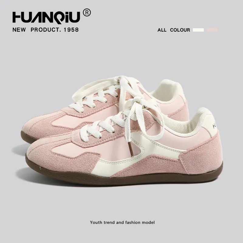 HUANQIU Women's Casual Ballet-Style Sneakers – Retro low-top casual athletic shoes, French-style chic flats, lightweight and breathable lace-up fashion sneakers.
