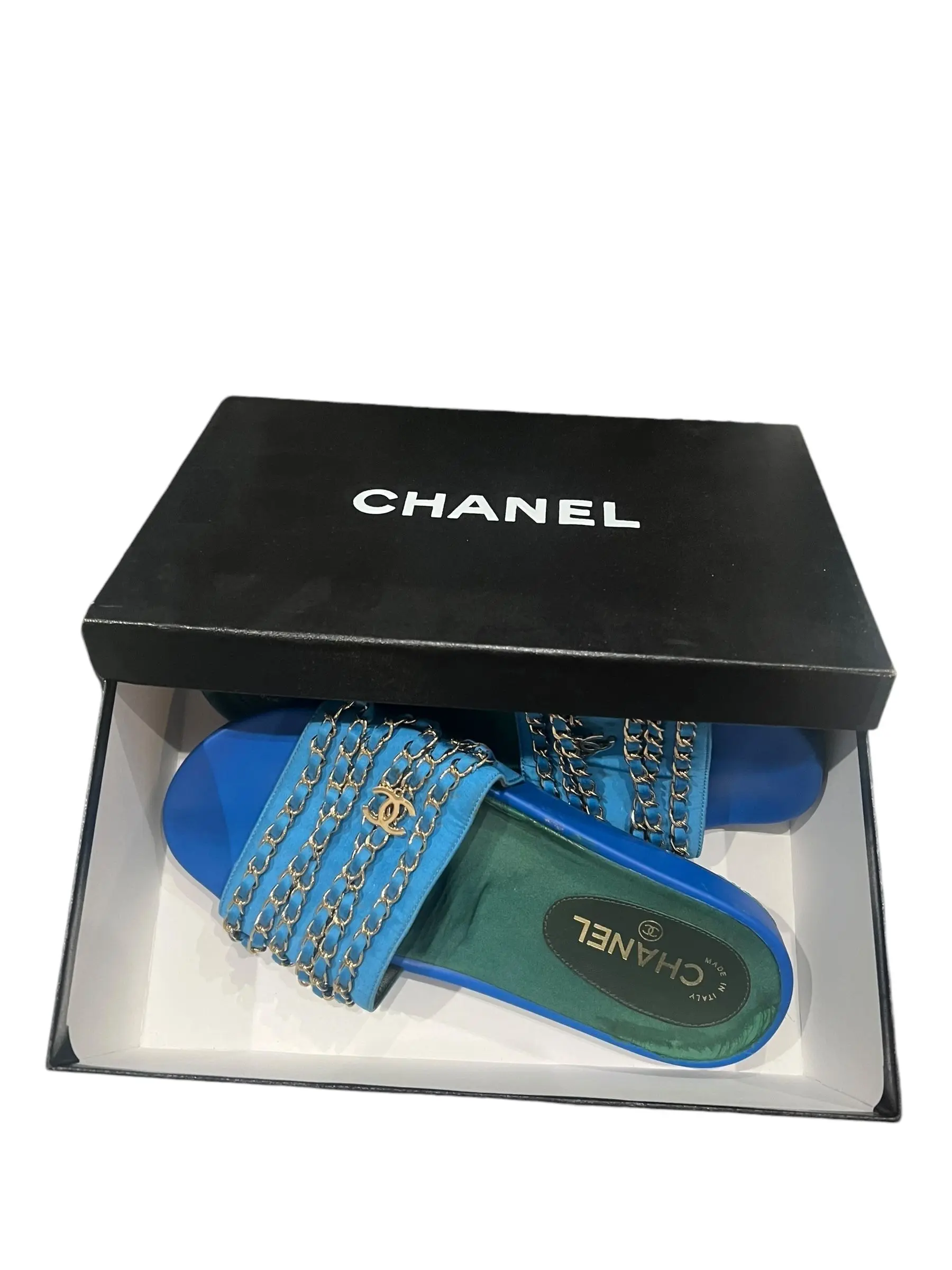 CHANEL: French Blue, Canvas Chain & Interlocking CC Logo Flat