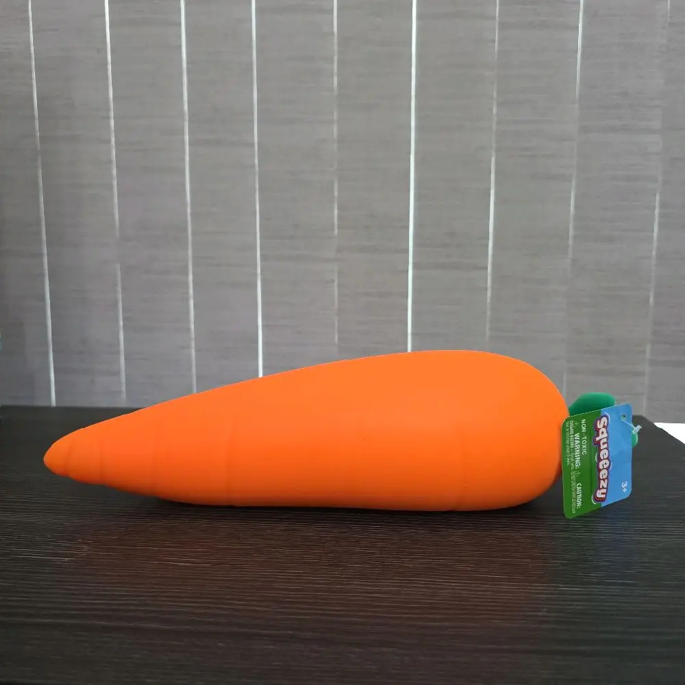 Carrot Stress Relief Squeezy Toy, Classic Novelty Toy for Stress Relief