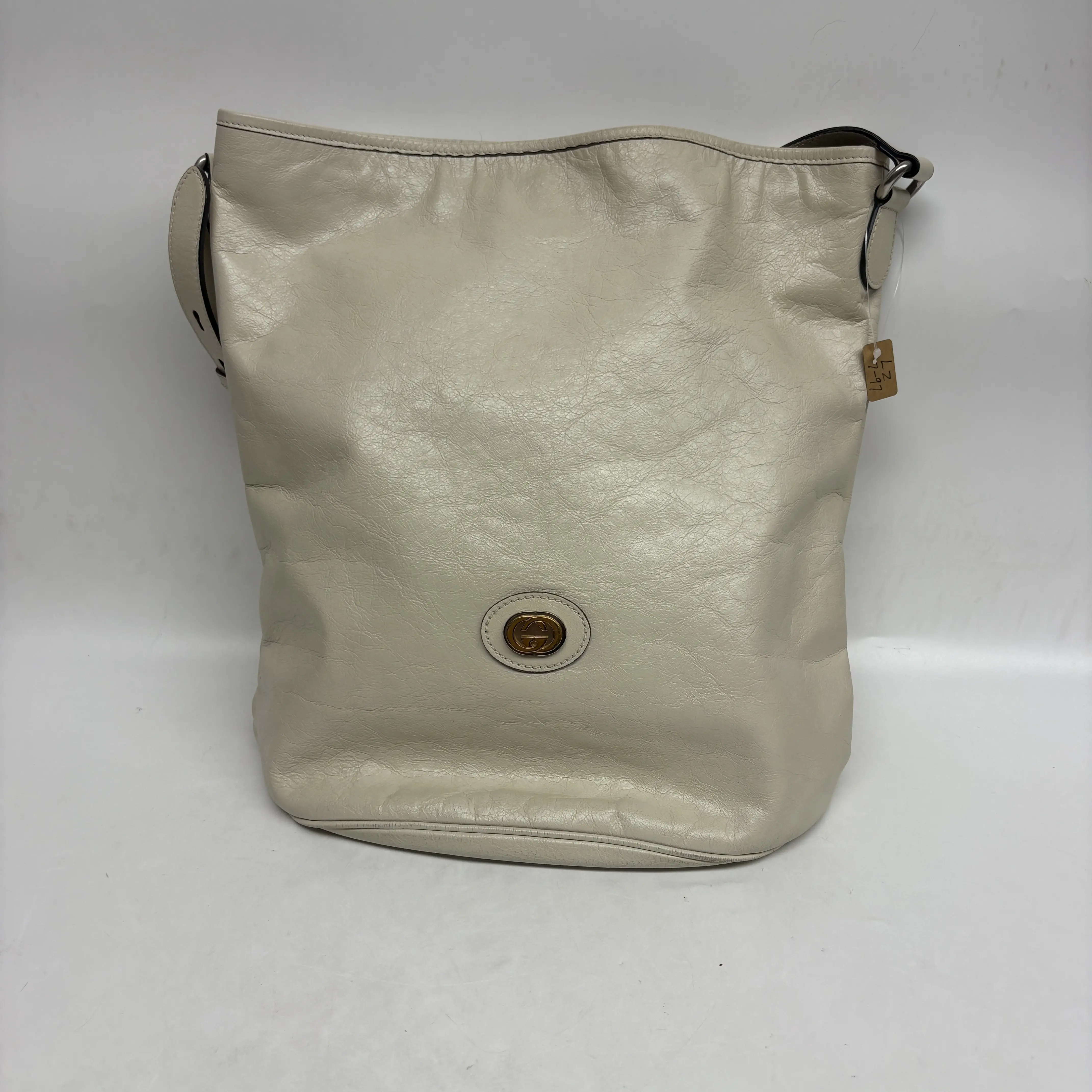 Pre-owned Calfskin Crossbody Bags Gucci Cream Waxy Hobo Crossbody