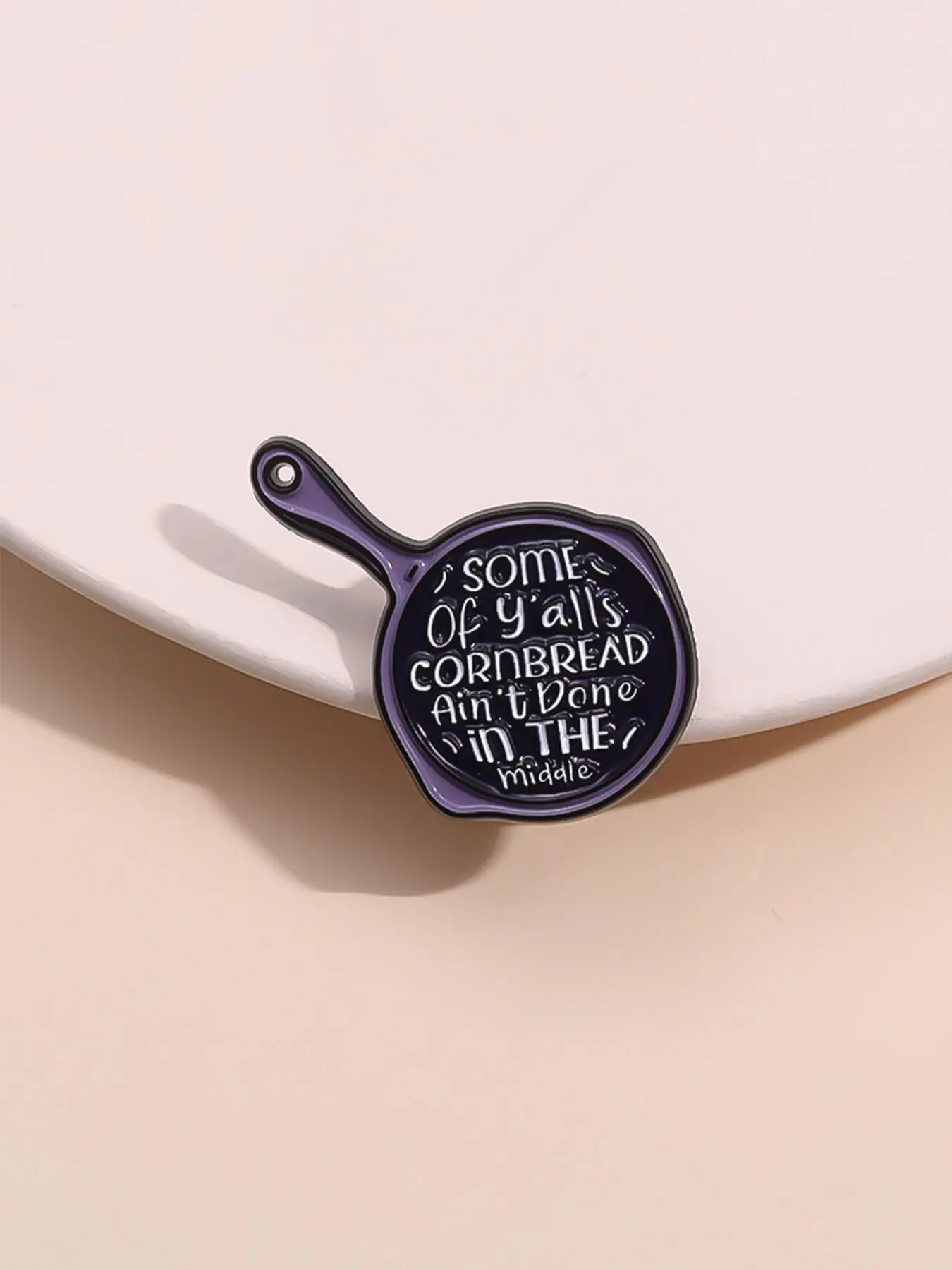 Creative Cartoon Letter Cornbread Middle Pattern Brooch, Cute Enamel Alloy Brooch Pin Suitable for Backpacks, Jeans, Scarves, Hats Decoration, Trendy All-match & Exquisite Brooch for Birthday Gift
