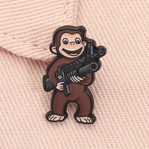 Funny Monkey with Gun Enamel Pin, Cute Animal Metal Brooch, Alloy Brooch Pin, Lapel Backpack Badge, Fashion Jewelry, Men's Accessories, Gift for Friends
