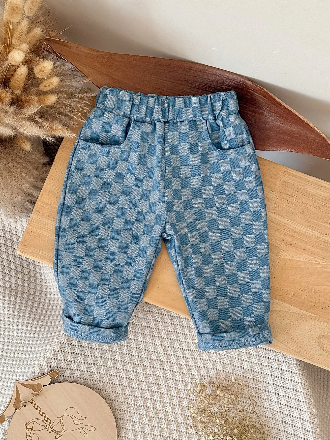 Simple Checkered Baby Denim Jeans, Soft Skin-Friendly Unisex Kids' Casual Long Pants, Spring & Fall Fashion, Versatile and Comfortable, Baby Clothing Clothes