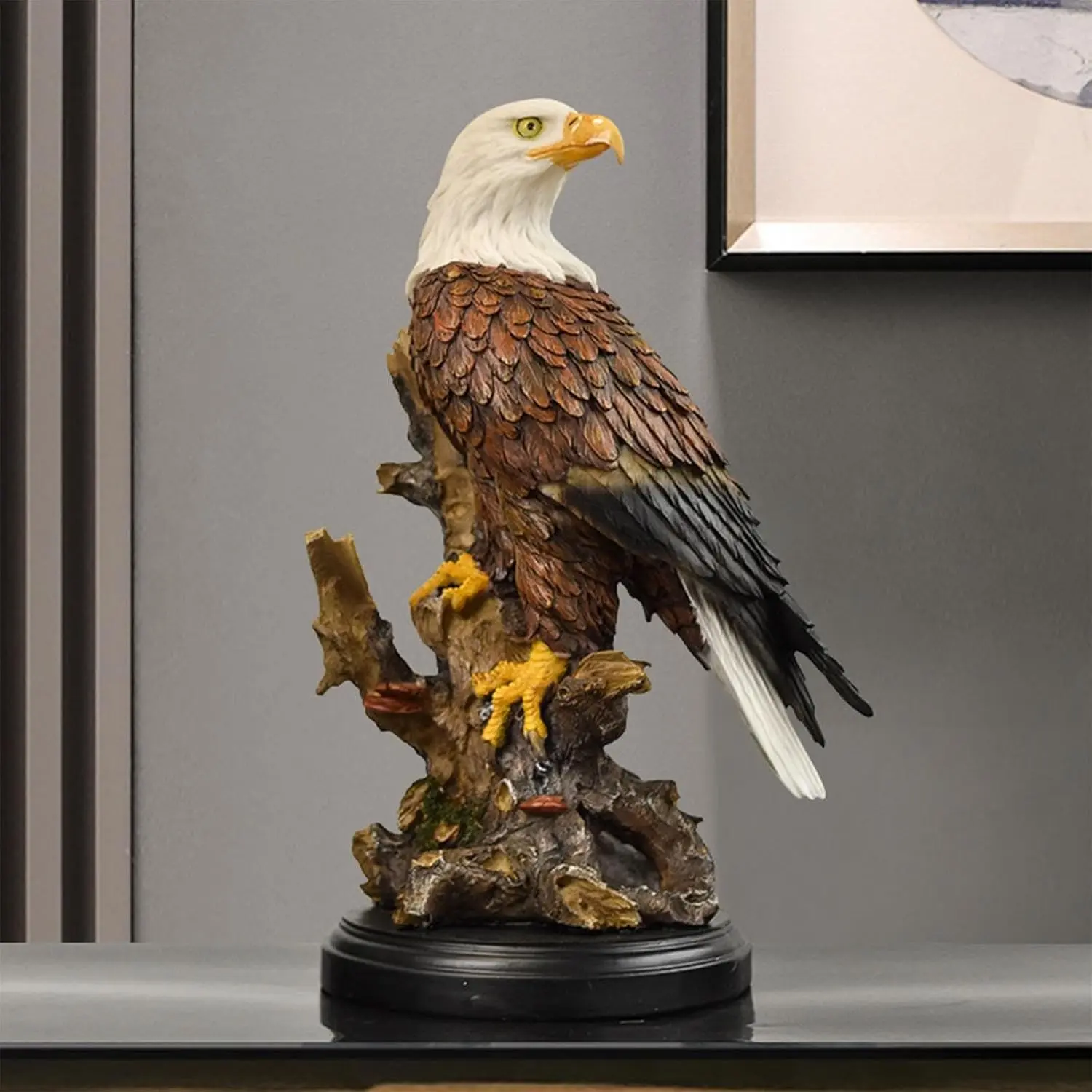 Eagle Sculpture Figurine, Luxurious Natural Style Space Art Decoration, Home Decoration, Desktop Ornament, Fine Feather Texture, Tree Stump Base, Rich Color Layers, Decorative Sculptures